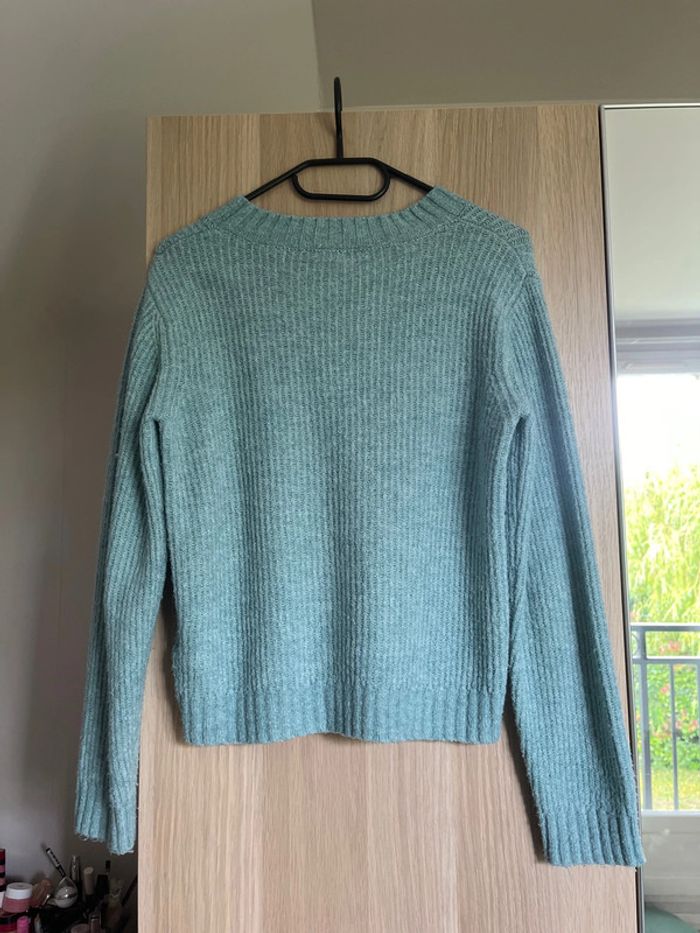Pull bleu
