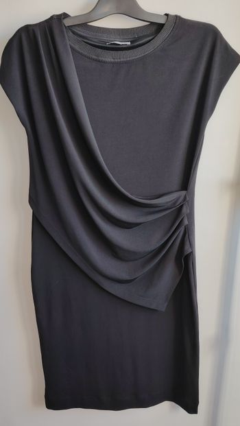 Robe noire drapée PROMISS – Taille S