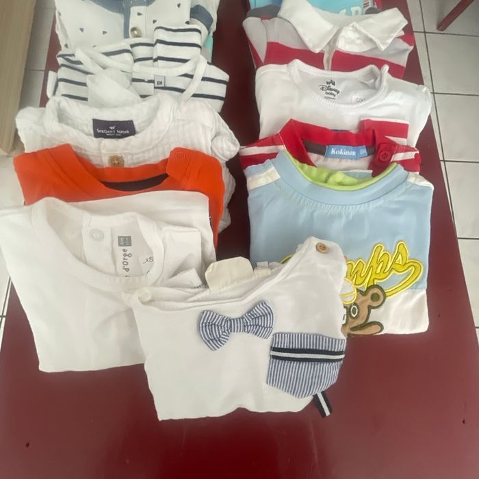 Lot de 16 t-shirt 6 mois 👶 - photo numéro 3