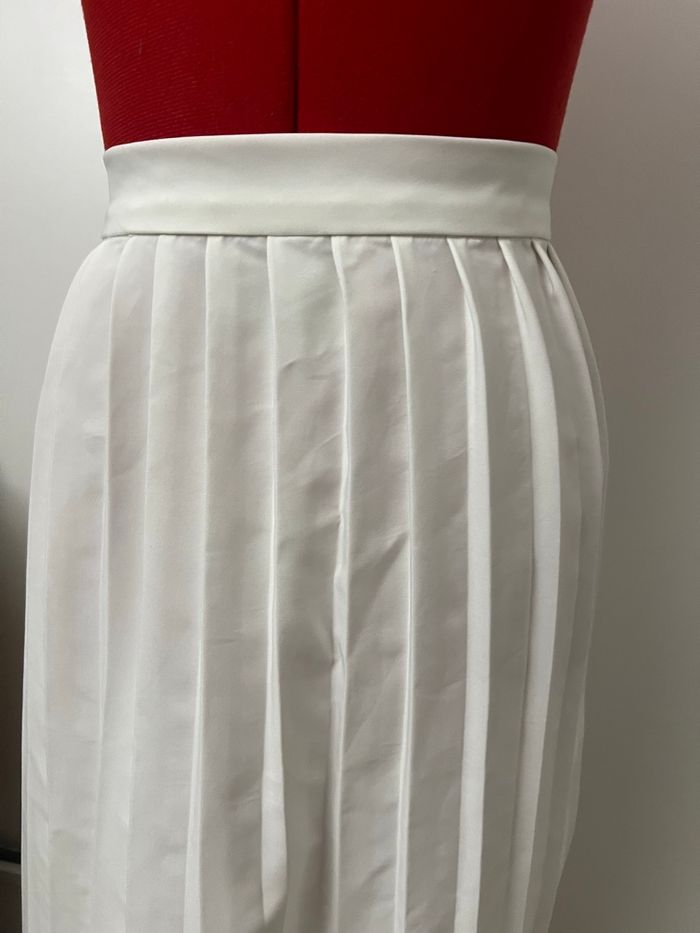 Jupe plissée asymétrique blanche LNV - photo numéro 5