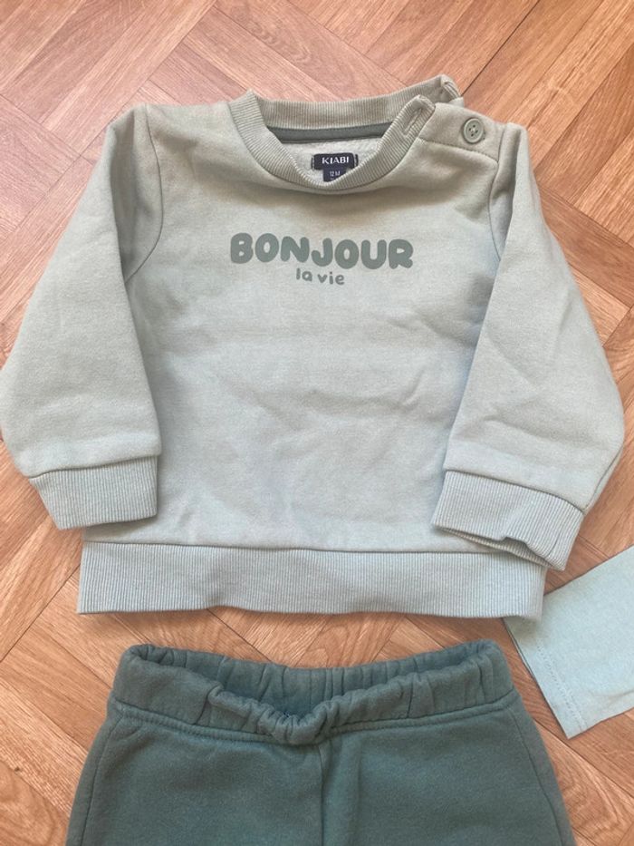 Ensemble 3 pièces t-shirt + sweat + pantalon vert taille 12 mois Kiabi - photo numéro 2