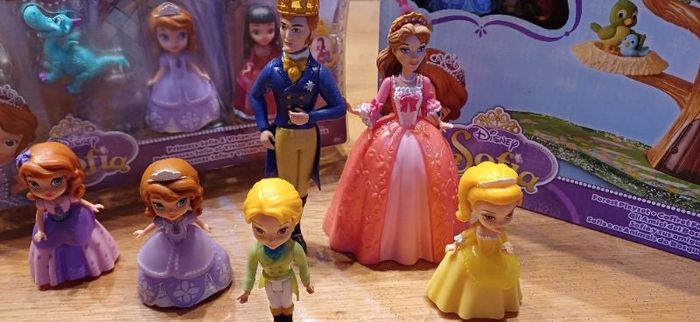 Lot princesse sofia mattel