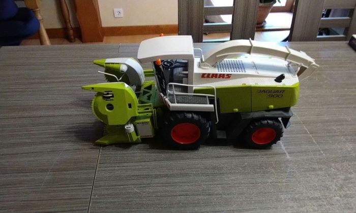 Tracteur moissonneuse - photo numéro 2