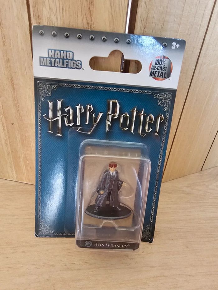 Figurine harry potter et Ron en métal neuves - photo numéro 2