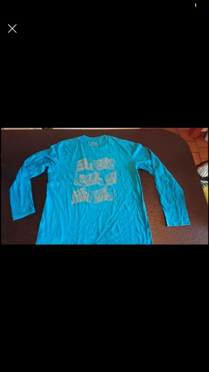 TEE shirt