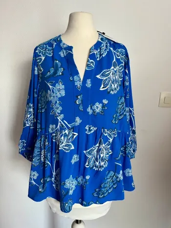Blouse, tunique bleue et blanche taille S