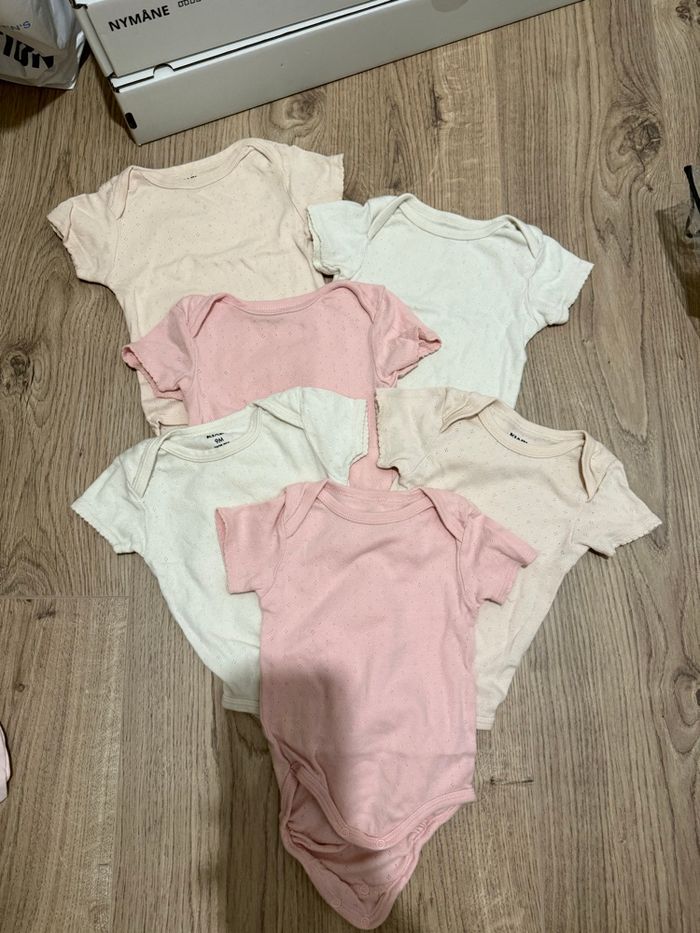 Lot de 6 bodies - photo numéro 2