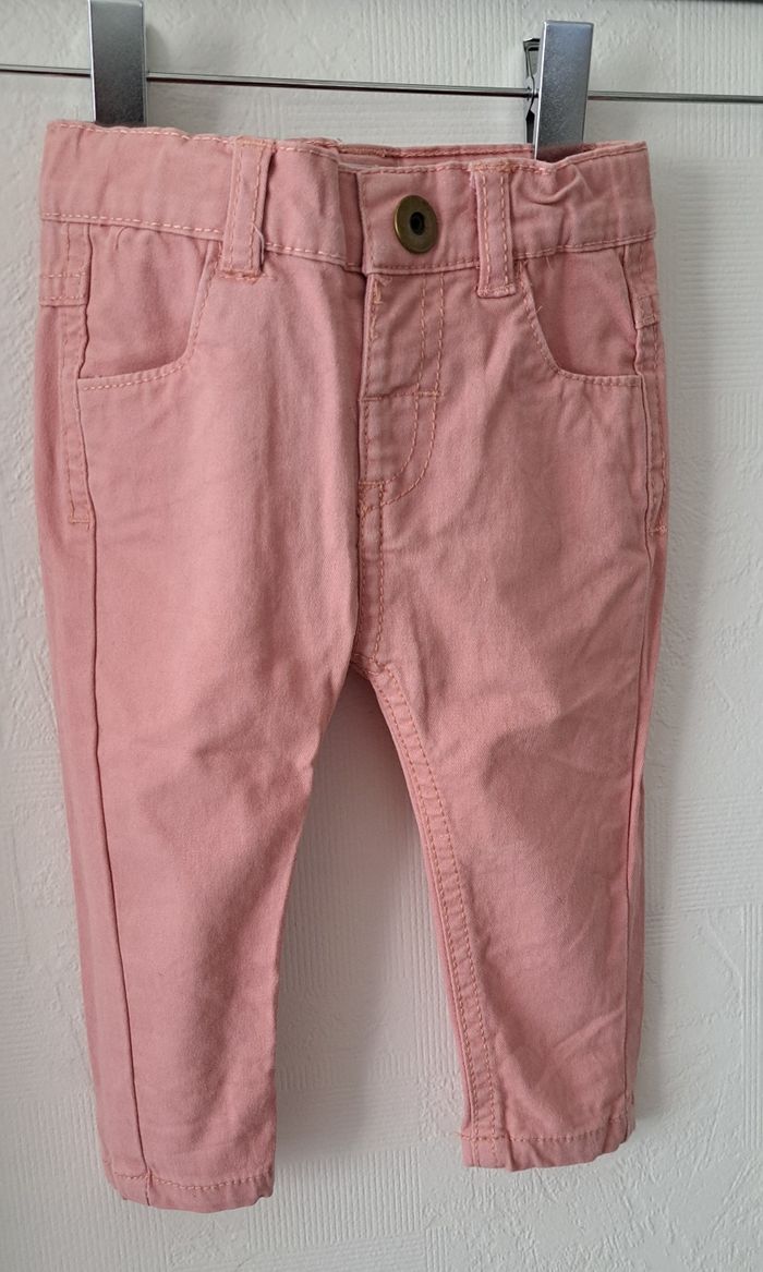 Jeans rose 9 mois