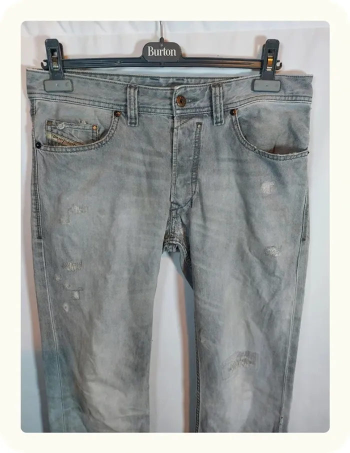 Jean gris coupe droite regular homme Diesel - photo numéro 2
