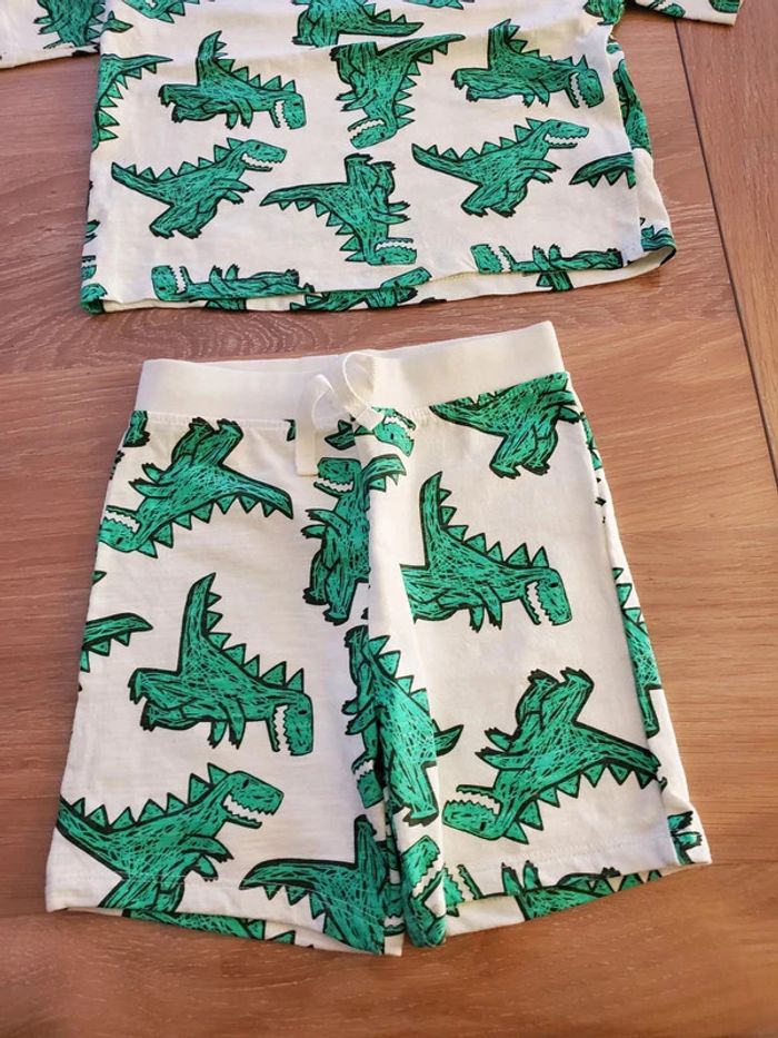 Ensemble 2 pièces tout neuf Primark 92 cm - photo numéro 4