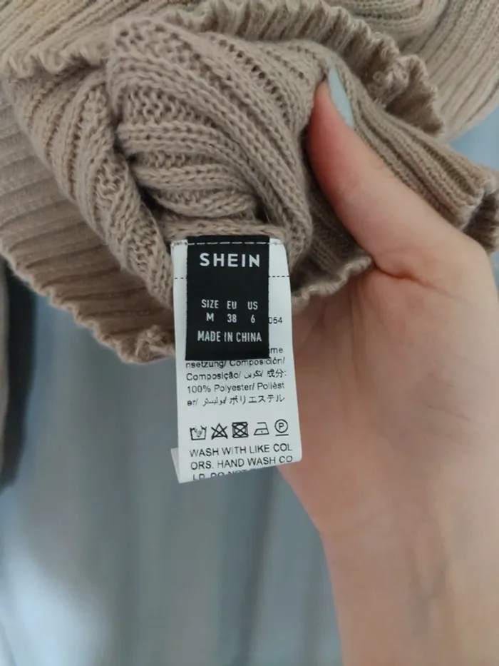 Pull col roulé beige shein – Taille M – Très peu porté - photo numéro 2
