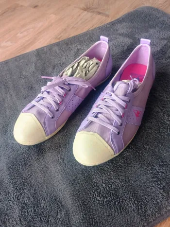 sneakers T41 le cop sportif neuve