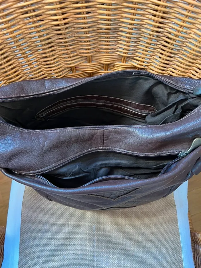 Sac besace vintage hobo en cuir marron très bon état [ref 2508SBr166] - photo numéro 15