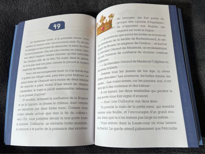 Livre deviens de héros au temps des châteaux forts comme neuf excellent état - photo numéro 3