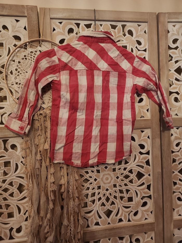 Chemise à carreaux rose/ blanc tout compte fait 3 ans - photo numéro 4
