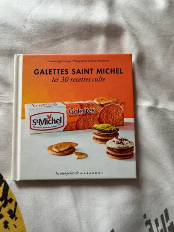 Livre de recettes avec galettes Saint-Michel