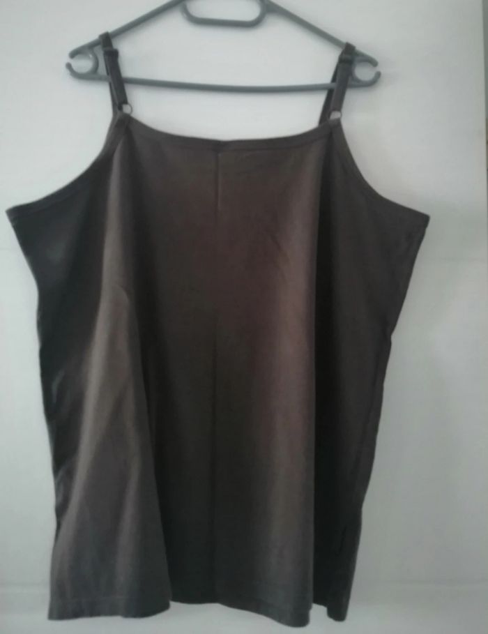 Top Taille 50 - photo numéro 2