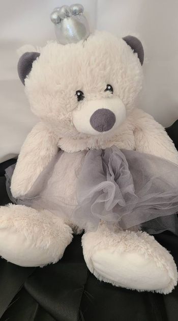 Peluche oursonne ETAM range pyjama-doudou-bouillotte ours blanc princesse 48 cm