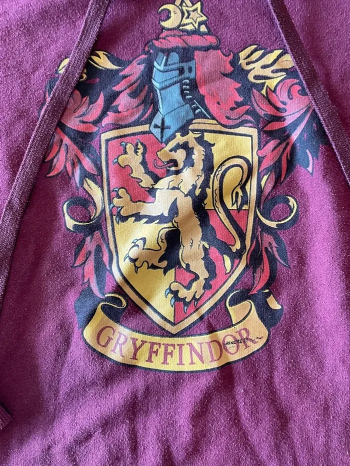 Sweat Harry Potter prune – Griffon d’Or – Taille 40 - photo numéro 3