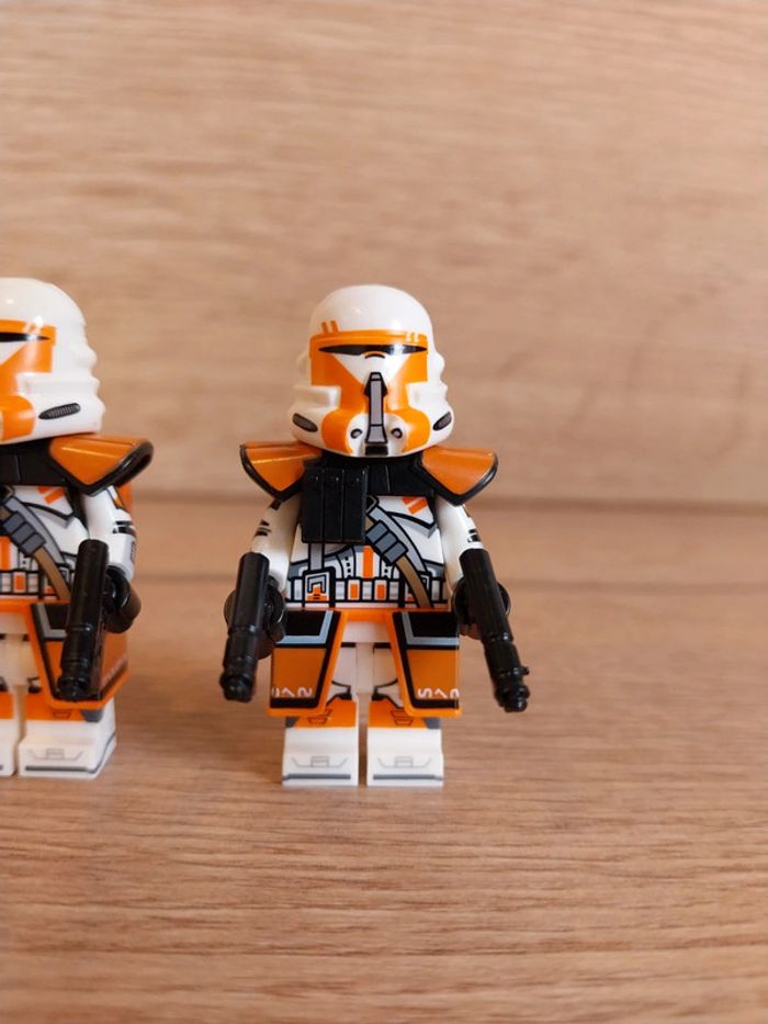 Figurines type lego 2 clones de la 212ème star wars - photo numéro 3