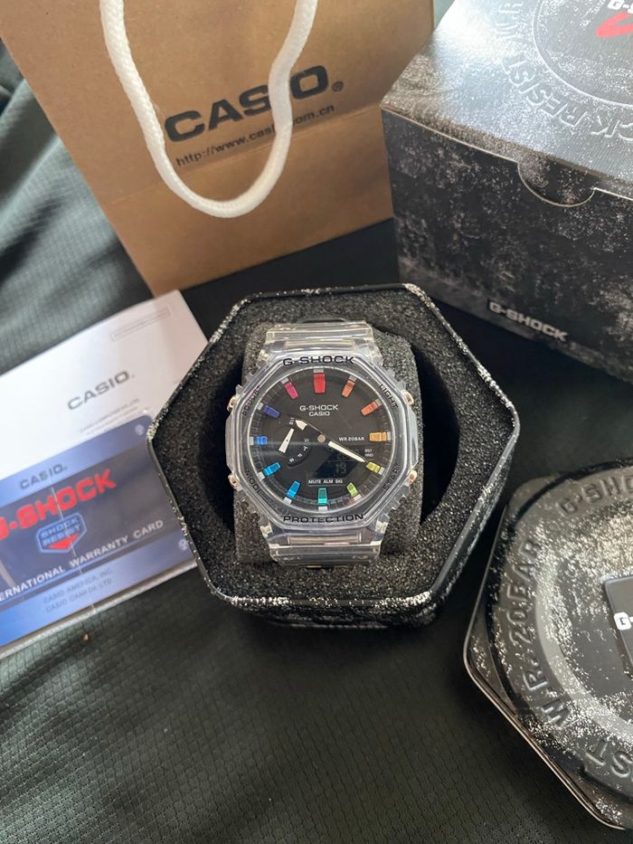 Montre G Shock transparente noire multicolore