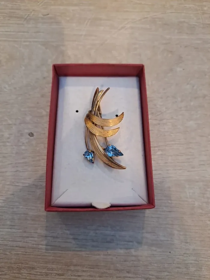 Broche en plaquer or