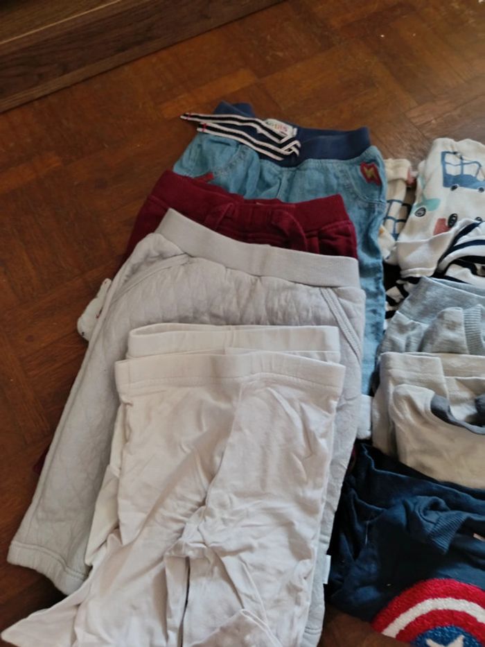 Lot vêtements 6 mois garçons - photo numéro 2
