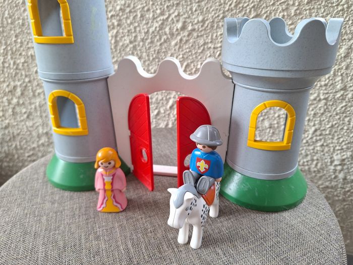 Château avec couple princier playmobil - photo numéro 2