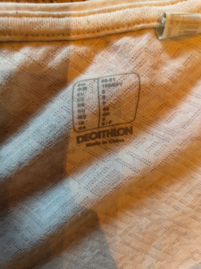 Lot de 2 t-shirt de maternité Decathlon 36 - photo numéro 3