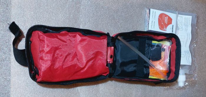 Kit de survie  camping ,randonnée, trekking - photo numéro 2