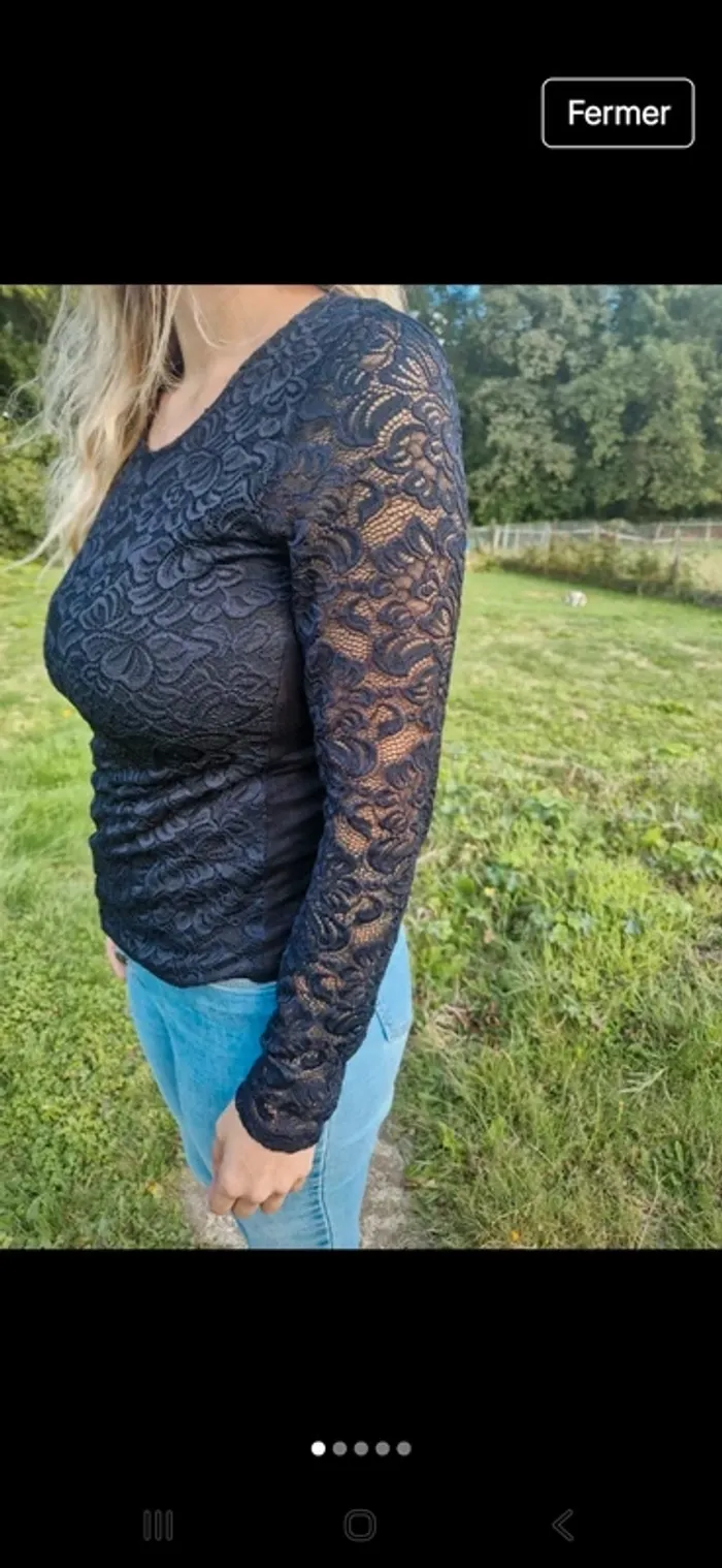 Magnifique haut manche longue en dentelle - Amisu - Taille 38/40 - photo numéro 2