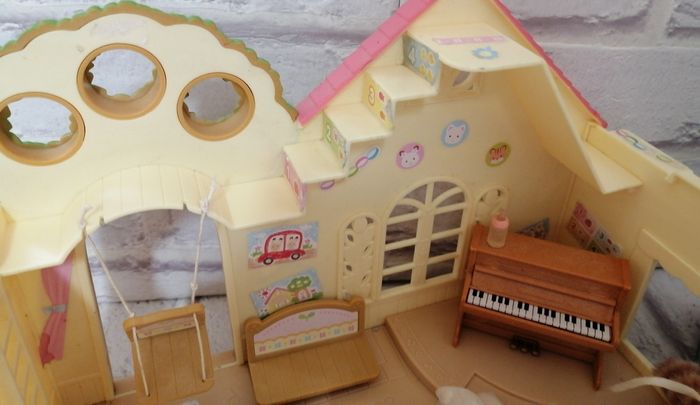 Nursery et bus sylvanian - photo numéro 5