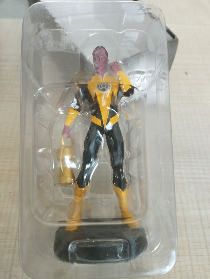 Figurine DC comics sinestro en plomb - photo numéro 2