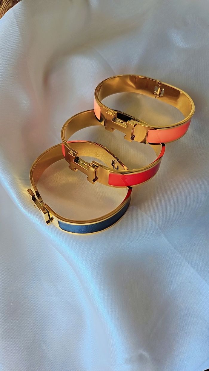Très joli bracelet jonc - photo numéro 3