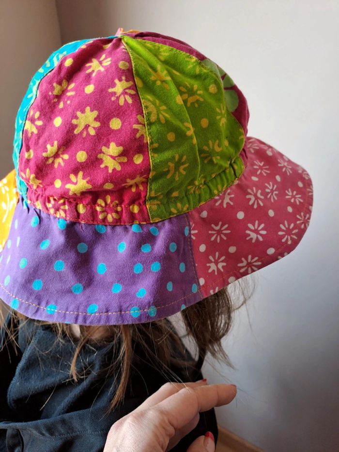 Chapeau enfant #inconnu - photo numéro 2