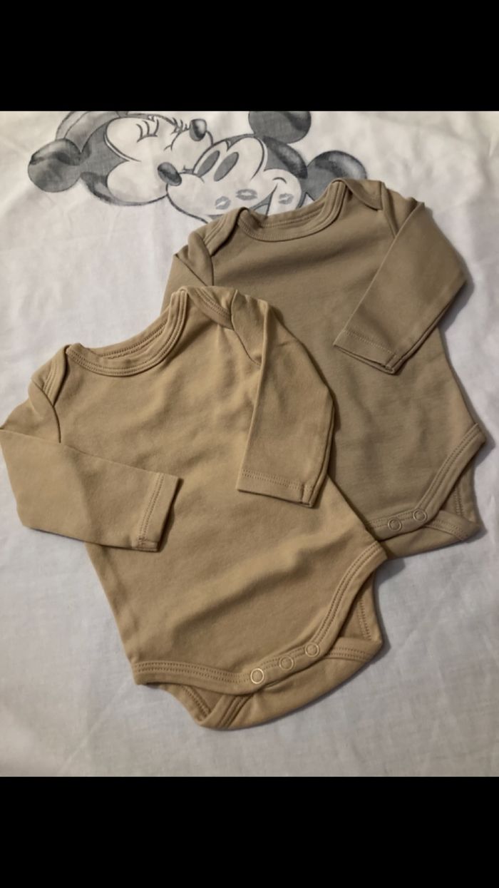 Lot 2 bodies manche longue