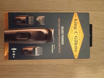 Tondeuse à barbe braun gillette