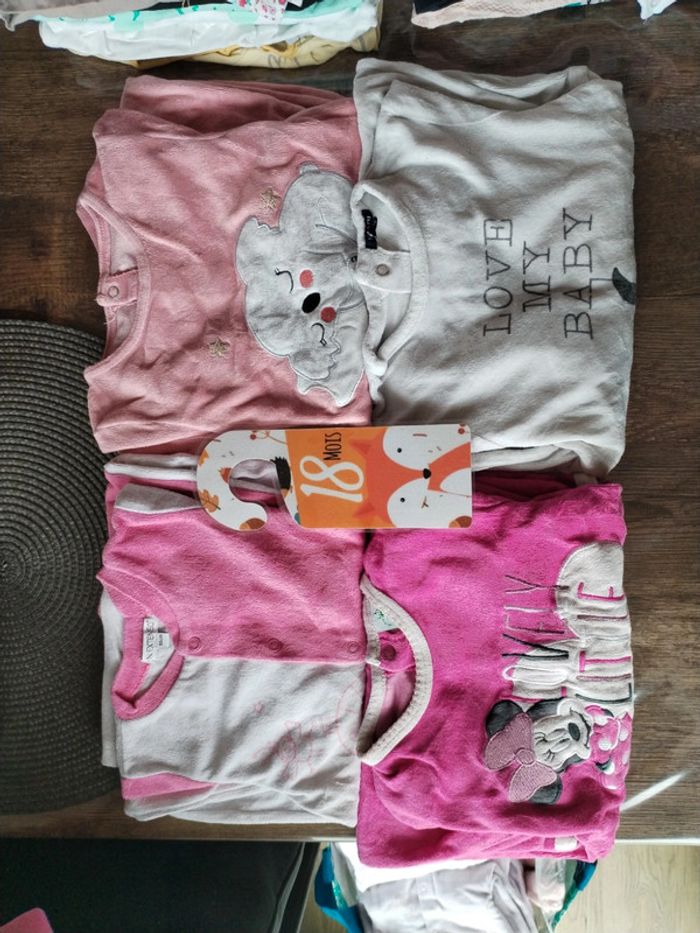 Lot de 4 pyjamas velours