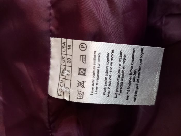 Veste prune Damart taille 48 - photo numéro 6
