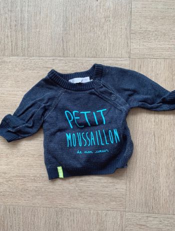 Pull taille 1 mois Gémo