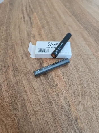 2 Concealer Sleek couleur shade 4