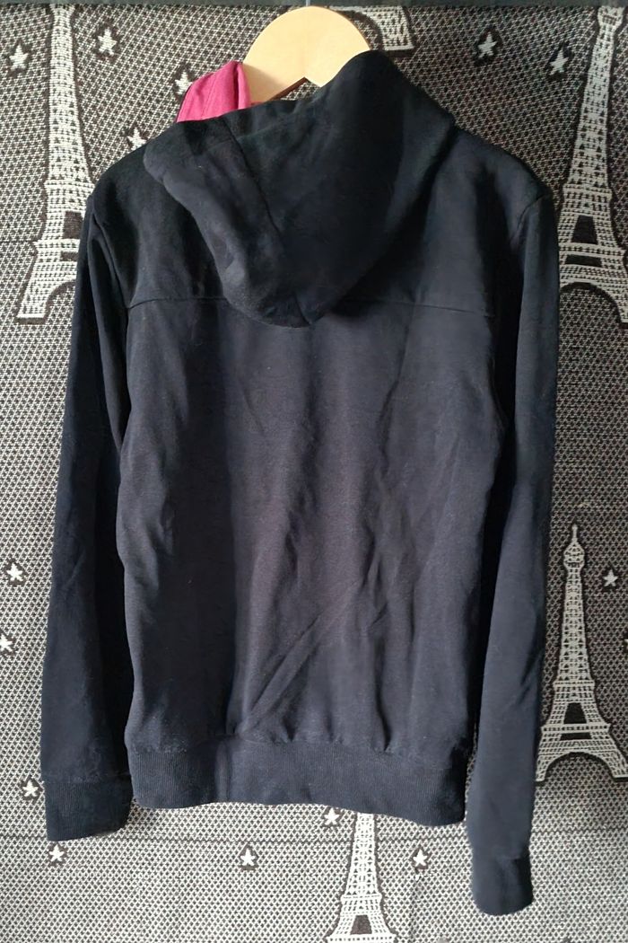 Gilet zippé à capuche noir avec écriture arc-en-ciel 10ans - photo numéro 5