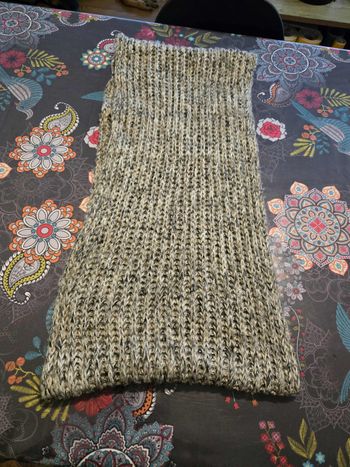 echarpe tour de cou en laine gris