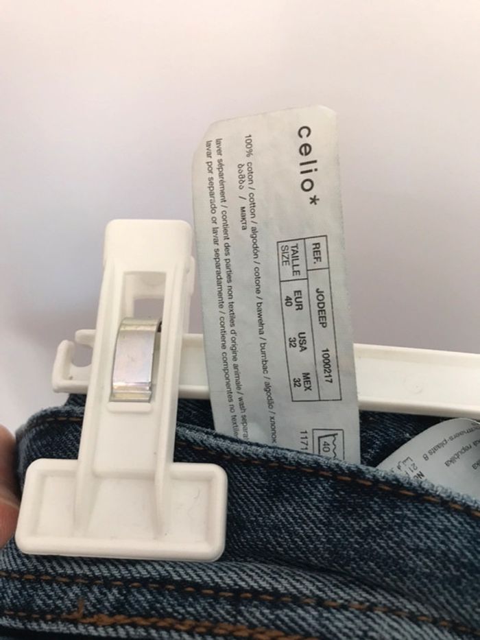 Jean Célio C15 coupe droite Taille 40 - photo numéro 4