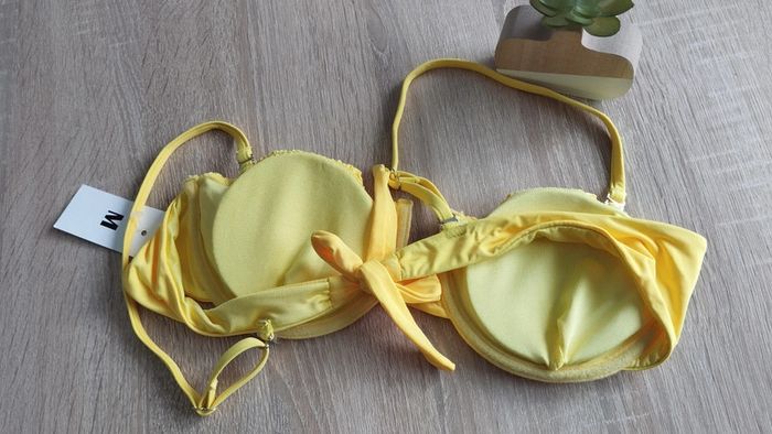 Maillot de bain jaune neuf - photo numéro 3