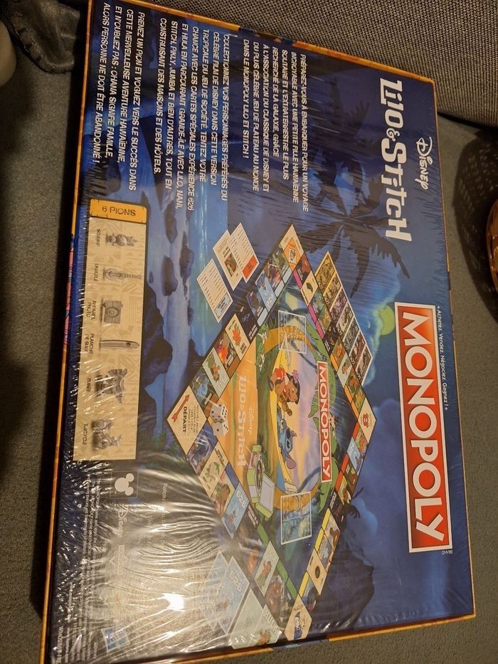 Monopoly Stitch neuf - photo numéro 2