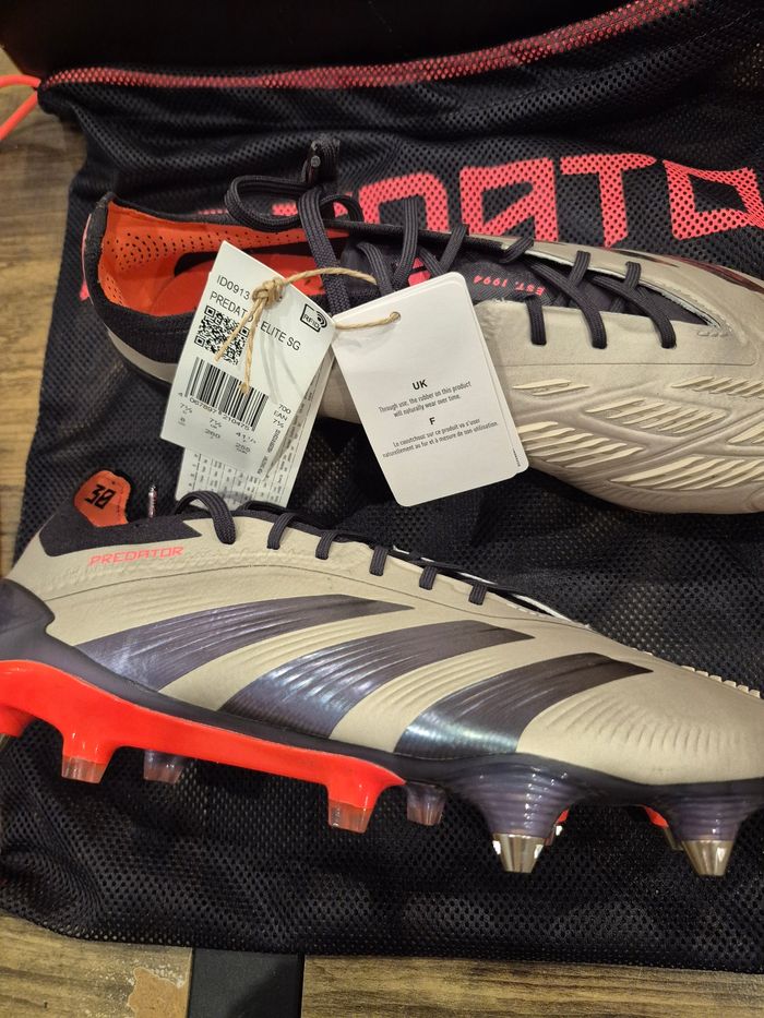 Grolle przdator adidas - photo numéro 2