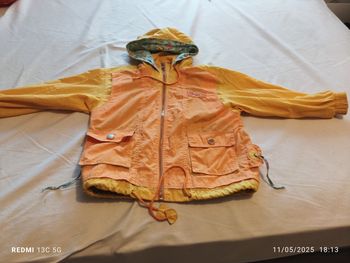 Blouson léger taille 8 ans