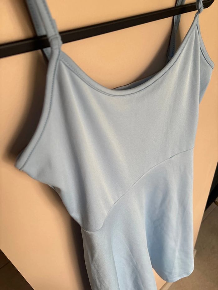 Robe bleue - photo numéro 2