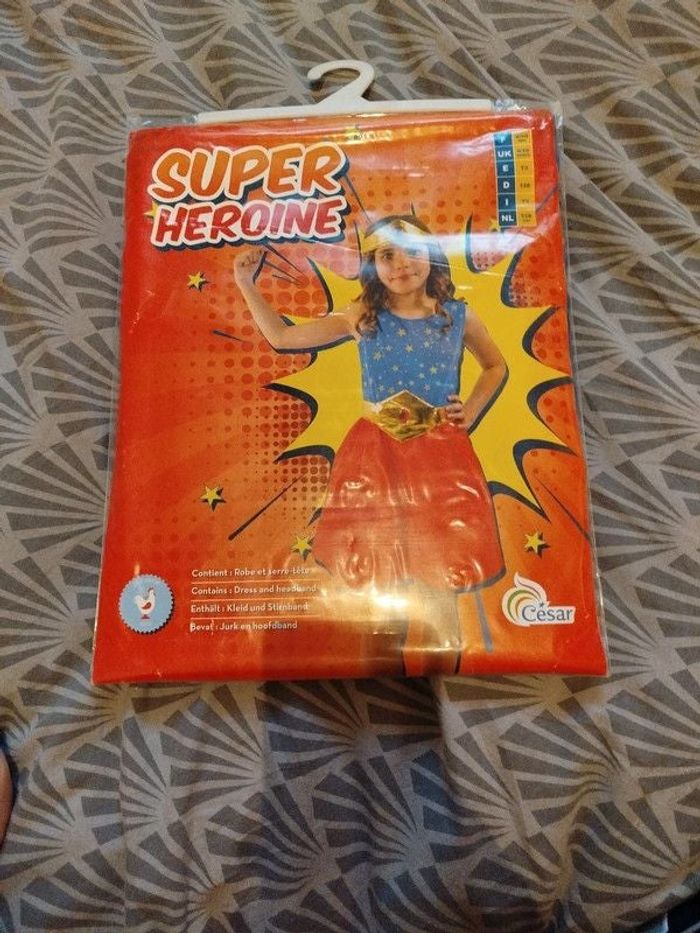 Déguisement super heroine 3/5 ans